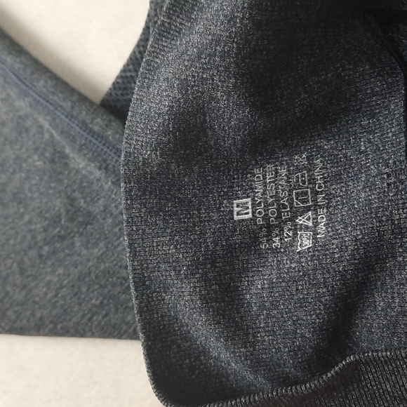 Bundle of 2 SHEIN Leggings buttscrunch - Picture 8 of 8